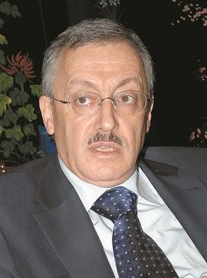 داحمد فتفت