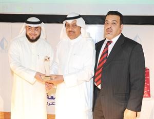النائب الخرينج مكرما القارئ فهد الكندري﻿