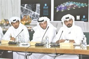ناصر البرغش يتابع مناقشة المشروع﻿