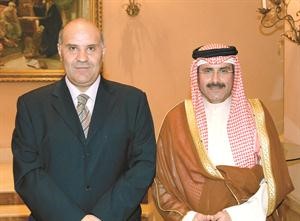 الشيخ مبارك الدعيج وحسان فلحة﻿