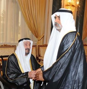 الشيخ نهيان بن مبارك ال نهيان يقدم التعازي لسمو الشيخ سالم العلي