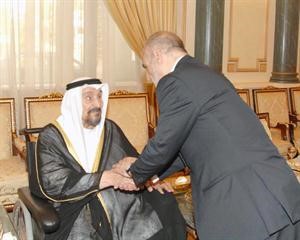 سمو الشيخ سالم العلي يتقبل العزاء من مبعوث عاهل الاردن