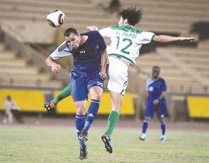 عبدالمجيد الجيلاني طالب باحتساب ضربة جزاء	هاني الشمري﻿