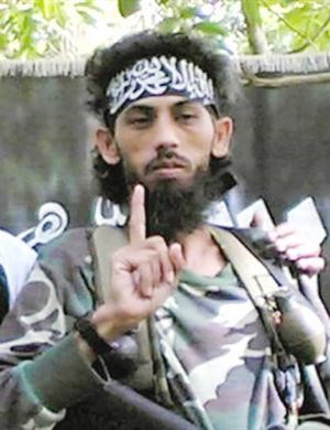 عمر باتيك﻿