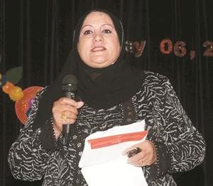 رئيسة قطاع التمريض زينب احمد
