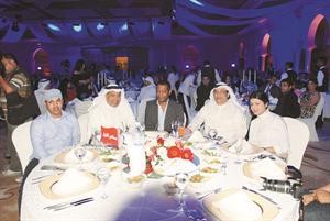 فريق مسلسل ساهر الليل 2 اثناء الحفل كرم ذياب