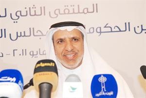ماحمد المرشد خلال المؤتمر الصحافي