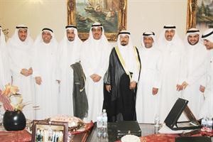 المكرمون في حفل الرشايدة ويبدو سعد الخنفور مهنا العنزي