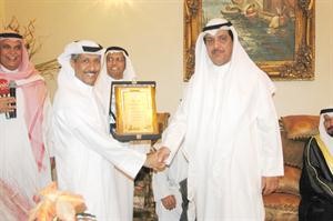 تكريم مبارك الخرينج