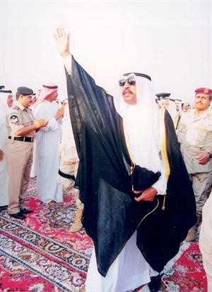 سمو الامير الوالد الشيخ سعد العبدالله رحمه الله في احدى المناسبات الوطنية