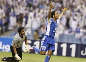 محمد الشلهوب يقود خط وسط الهلال بمواجهة القادسية