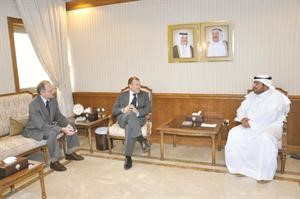 الشيخ ثامر العلي مستقبلا اشتون روبنسون وغلين مايلز

