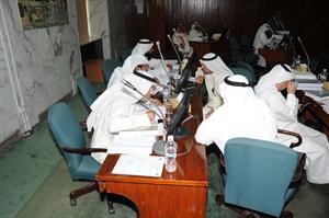 تنسيق بين الاعضاء حول جدول الاعمال﻿