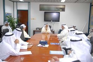 سامي النصف خلال لقائه الشيخ دصباح جابر العلي واعضاء مجلس ادارة الموانئ﻿
