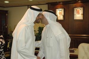 رئيس جمعية المعلمين متعب العتيبي يهنئ الوزير