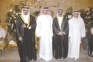 اللواء محمد الديحاني والعميد امين عابدين يباركان