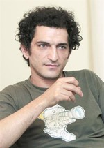 عمرو واكد﻿