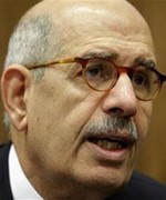 عمرو موسى يدعو إلى تأجيل الانتخابات التشريعية.. والبرادعي ساخراً: مرحباً بقانون الحقوق السياسية «الفريد» 