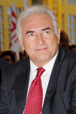 ستراوس - كان﻿