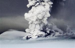 بركان غريمسفوتن الايسلندي﻿