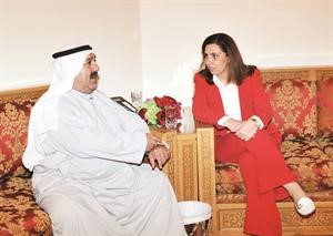 الشيخ ناصر صباح الاحمد خلال استقباله درولا دشتي﻿