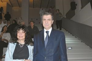 السفير اللبناني بسام النعماني ووالدته﻿