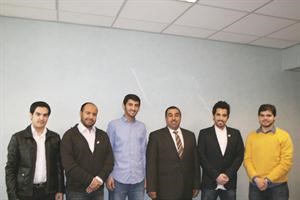 اعضاء اللجنة المشتركة خلال اللقاء
