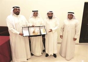  وتكريم العضو السابق سامي يوسف الحسينان