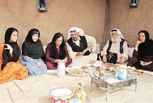 الفنانة القديرة حياة الفهد في مشهد من مسلسل الجليب
