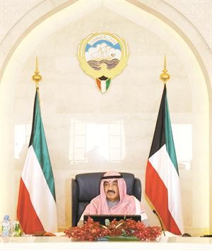 سمو رئيس الوزراء الشيخ ناصر المحمد مترئسا جلسة المجلس﻿