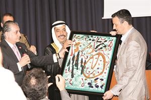 تكريم الشاعر عبدالعزيز البابطين
