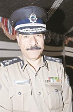 العميد غلوم حبيب