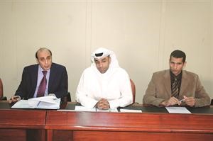 هاشم العقيل خلال عمومية مشاريع الخليج العقارية	سعود سالم﻿
