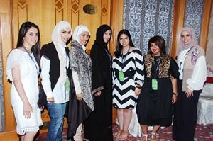 سارة وبشاير وهند واماني وسجى وحصة ودانة

