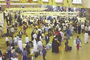 المسافر سفير لوطنه وشعبه
