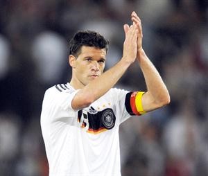 نجم المانشافت يودع المانيا بمواجهة البرازيل منهيا مشواره الكروي