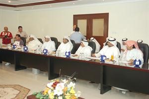 جانب من اجتماع سابق لممثلي الاندية مع اتحاد الكرة
