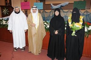 البراك وبوغيث والدهيشي يكرمون الفائزة في مسابقة المملكة الاردنية الدولية انور الكندري