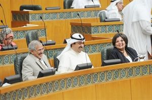 داسيل العوضي وعلي الراشد ودهلال الساير يتحدثون﻿