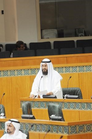 محمد هايف متحدثا

