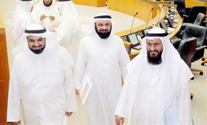  محمد هايف ودوليد الطبطبائي ومبارك الوعلان
