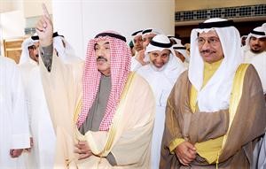 سمو رئيس الوزراء الشيخ ناصر المحمد والشيخ جابر المبارك اثناء خروجهما من المجلس
