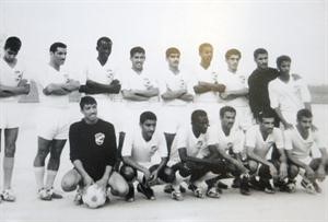 فريق كرة القدم بنادي السالمية الرياضي عام 651966

