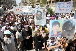 مظاهرات مؤيدة للشعب السوري في طرابلس امس	محمود الطويل﻿