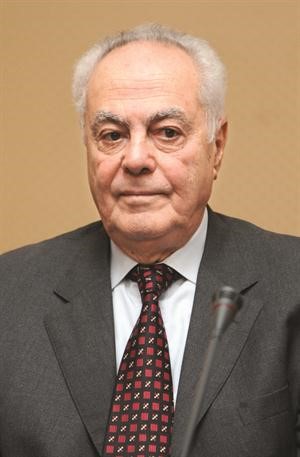 يحيى الجمل