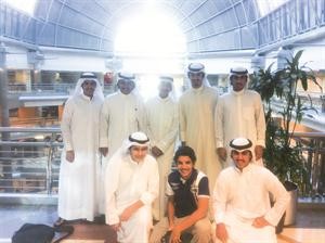 محتفلون بالفوز