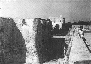 جزء من سور عكا الداخلي الذي بناه ظاهر العمر عام 1750