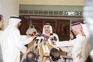 رئيس مجلس الامة جاسم الخرافي متحدثا للصحافيين امس