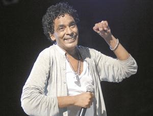 محمد منير﻿