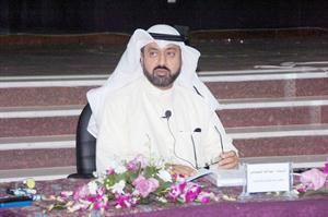 عبدالله الشيباني ملقيا محاضرته	قاسم باشا﻿